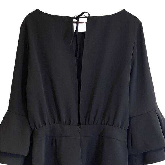 Saks Fifth Avenue Romper Black Open Back 3/4 Length Bell Sleeves Size Medium - Picture 6 of 9